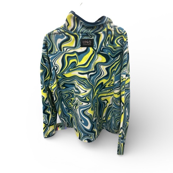 Contemporary/FUN Fleece Active ware 1/2 Zipper Pullover - Picture 8 of 9